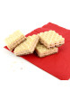 White chocolate & raspberry protein wafer